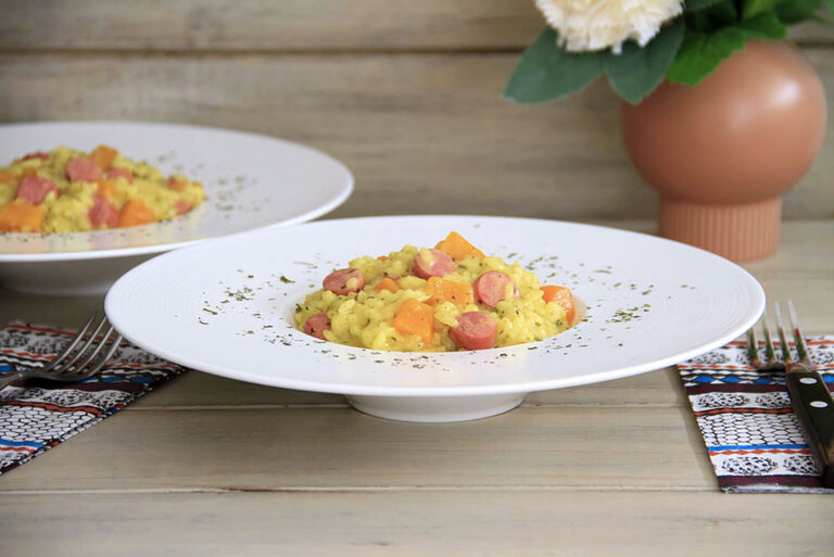 Arroz con calabaza y salchichas