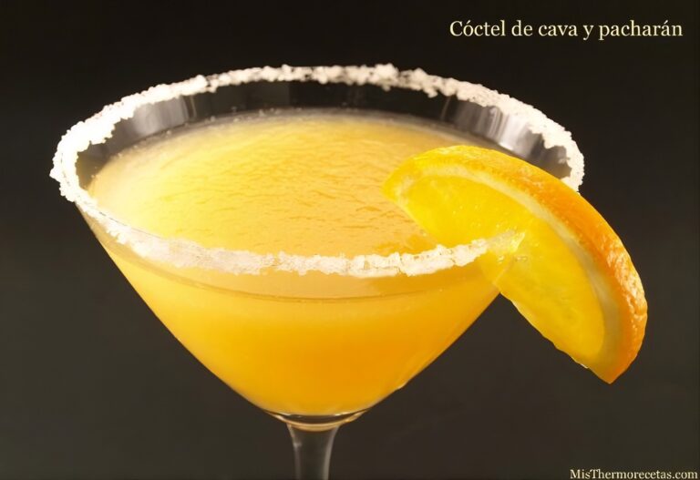 Coctel de cava y pacharán 12 Coctel de cava y pacharán