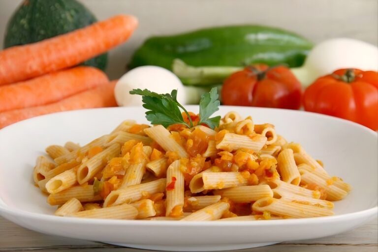 Pasta integral con verduras y mozzarella