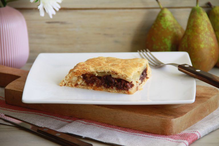 Empanada de morcilla y pera 12 Empanada de morcilla y pera