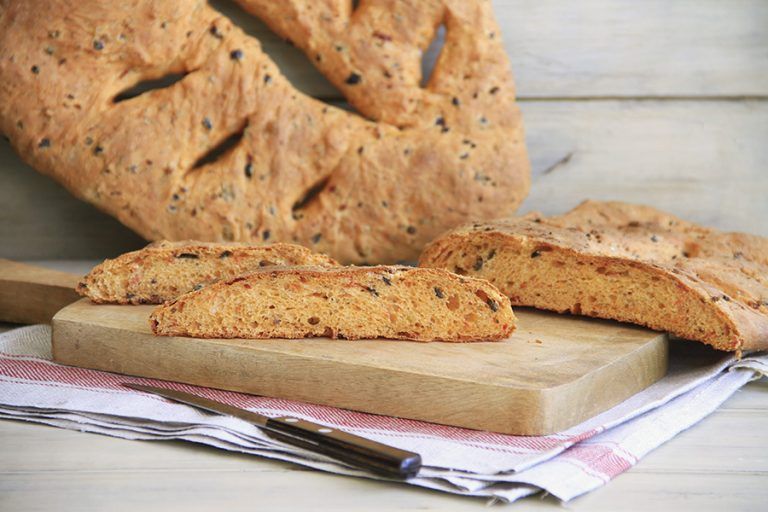 Fougasse de aceitunas y chorizo 17 Fougasse de aceitunas y chorizo