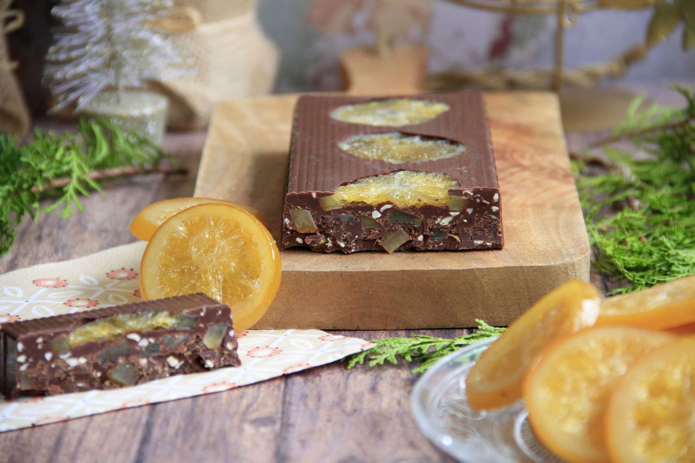 Turrón de chocolate y naranja