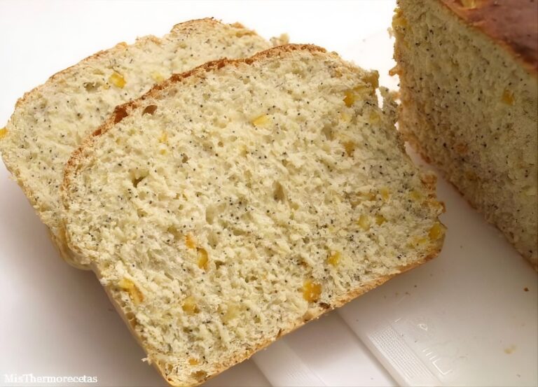 Pan de naranja confitada