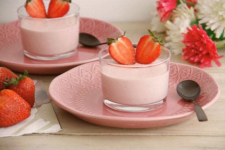 Mousse de chocolate blanco y fresa 21 Mousse de chocolate blanco y fresa