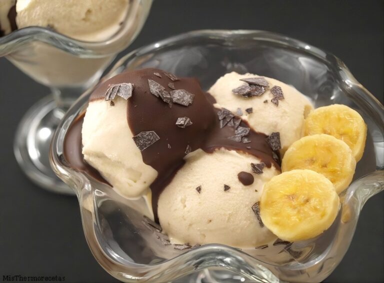 Helado cremoso de plátano