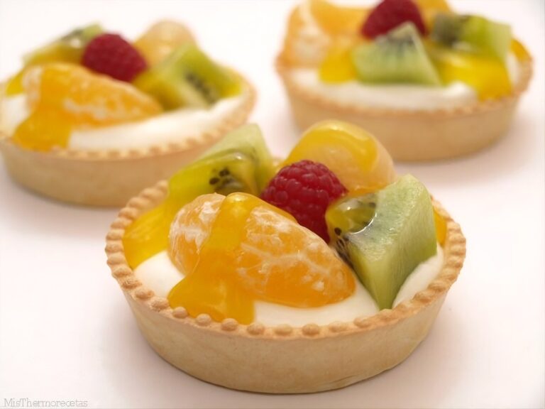 Tartaletas de crema de queso con frutas