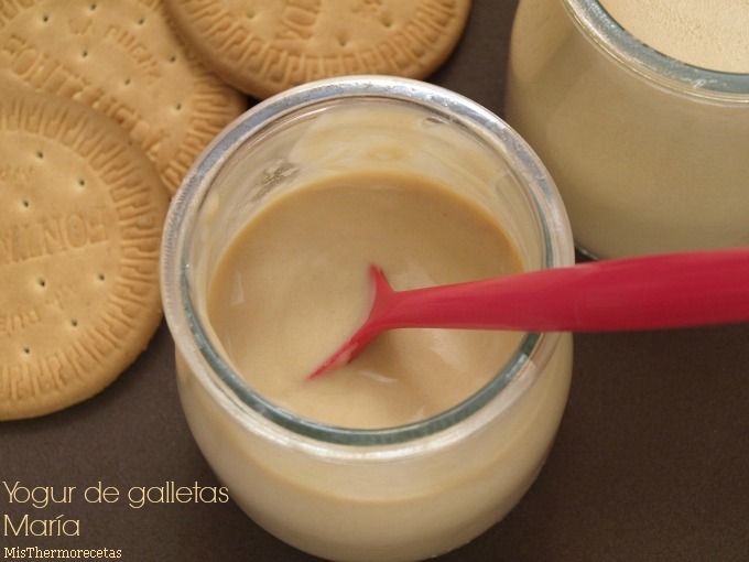 Yogur de galletas María - MisThermorecetas.com Yogur de galletas María