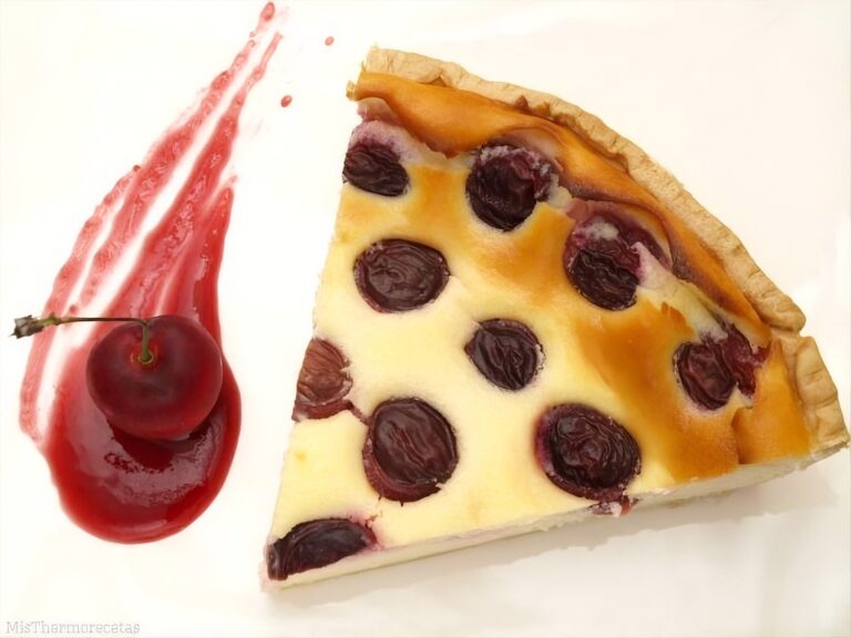 Tarta de queso con cerezas
