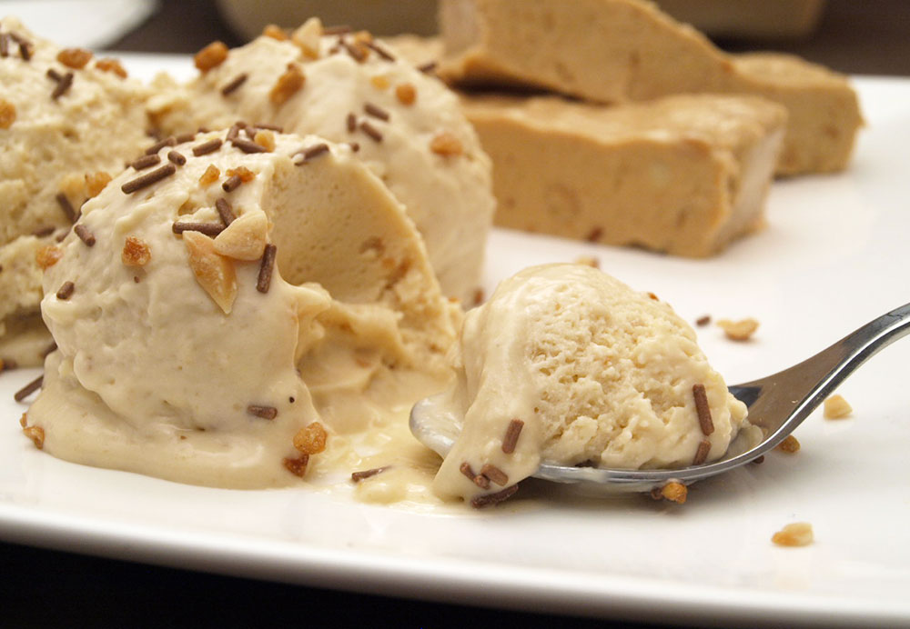 Helado de turrón de Jijona