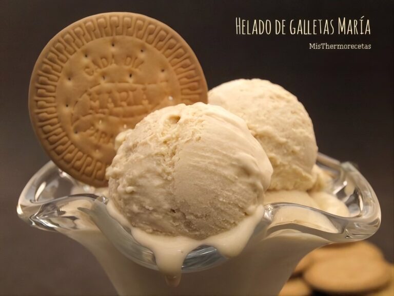 Helado de galletas María