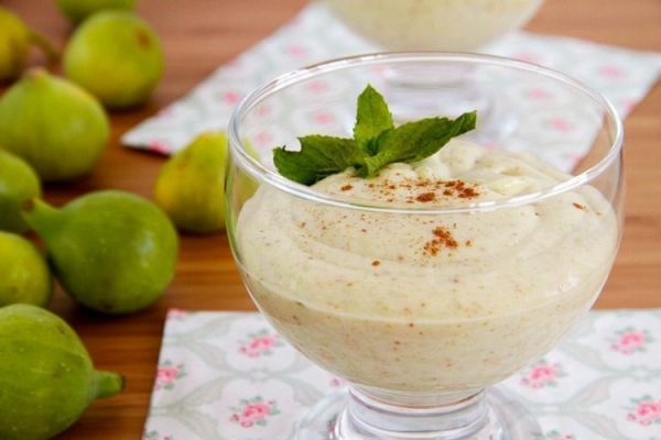 Crema de higos y yogur griego