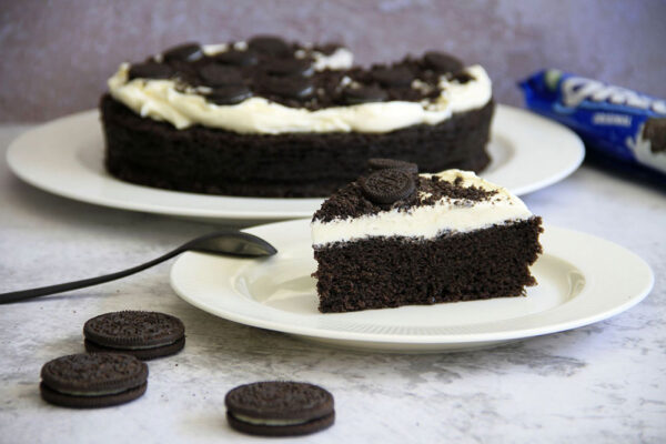 Bizcocho de galletas Oreo, en el microondas