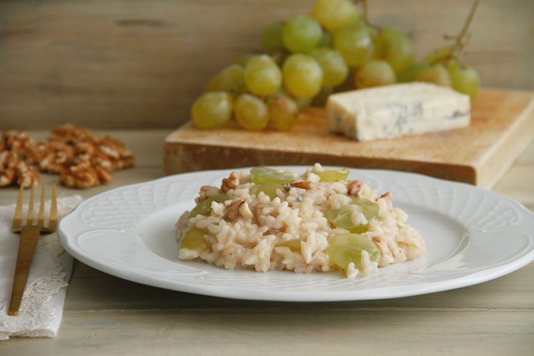 Risotto con nueces, uvas y gorgonzola 16 Risotto con nueces, uvas y gorgonzola
