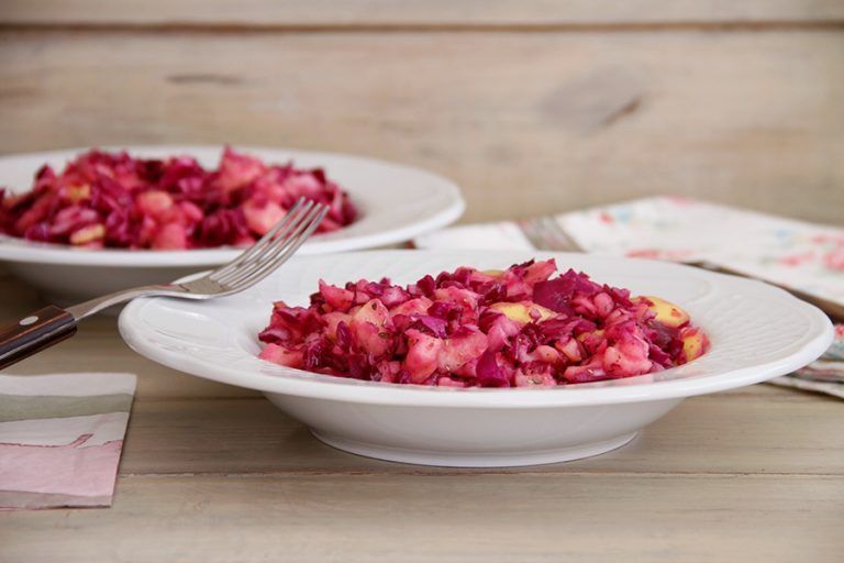 Ensalada de lombarda y manzana