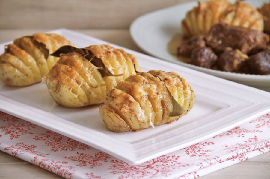 Patatas nuevas Hasselback