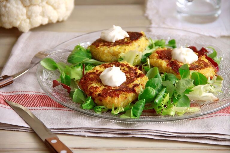 Hamburguesa de coliflor y quinoa