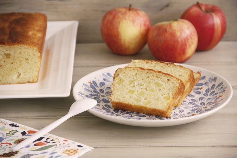 Bizcocho rápido (con manzana)