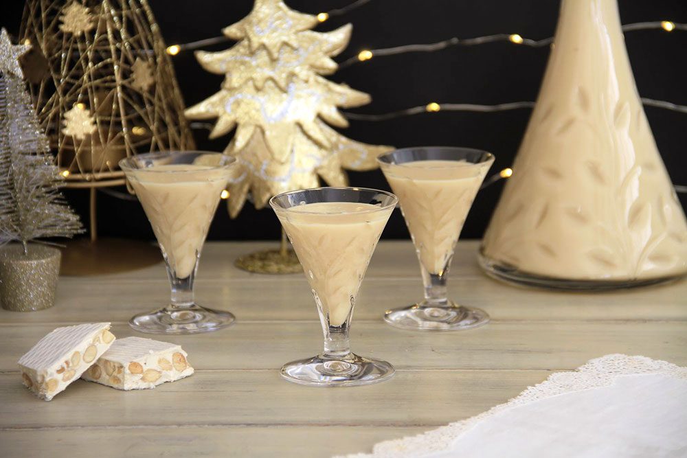 Licor de turrón