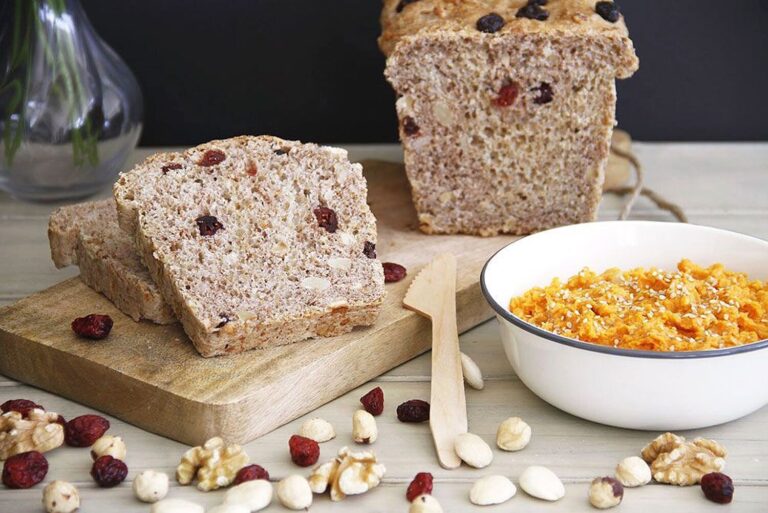 Pan de frutos secos con paté veggie 19 Pan de frutos secos con paté veggie