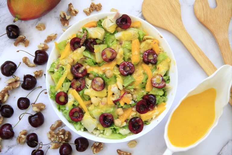 Ensalada detox con cerezas