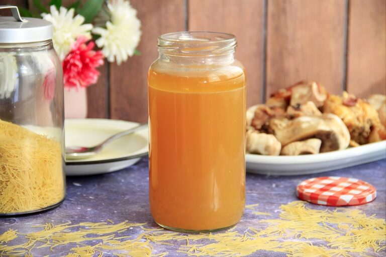 Caldo de huesos, en olla de cocción lenta 6 Caldo de huesos, en olla de cocción lenta