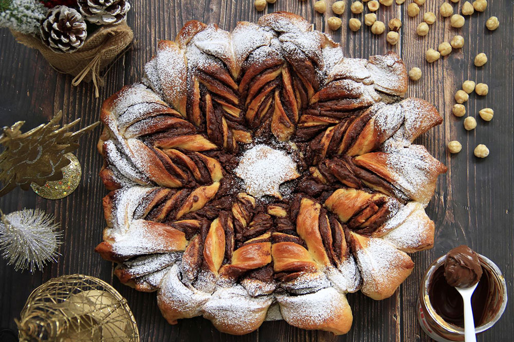 Estrella con crema de chocolate y avellanas