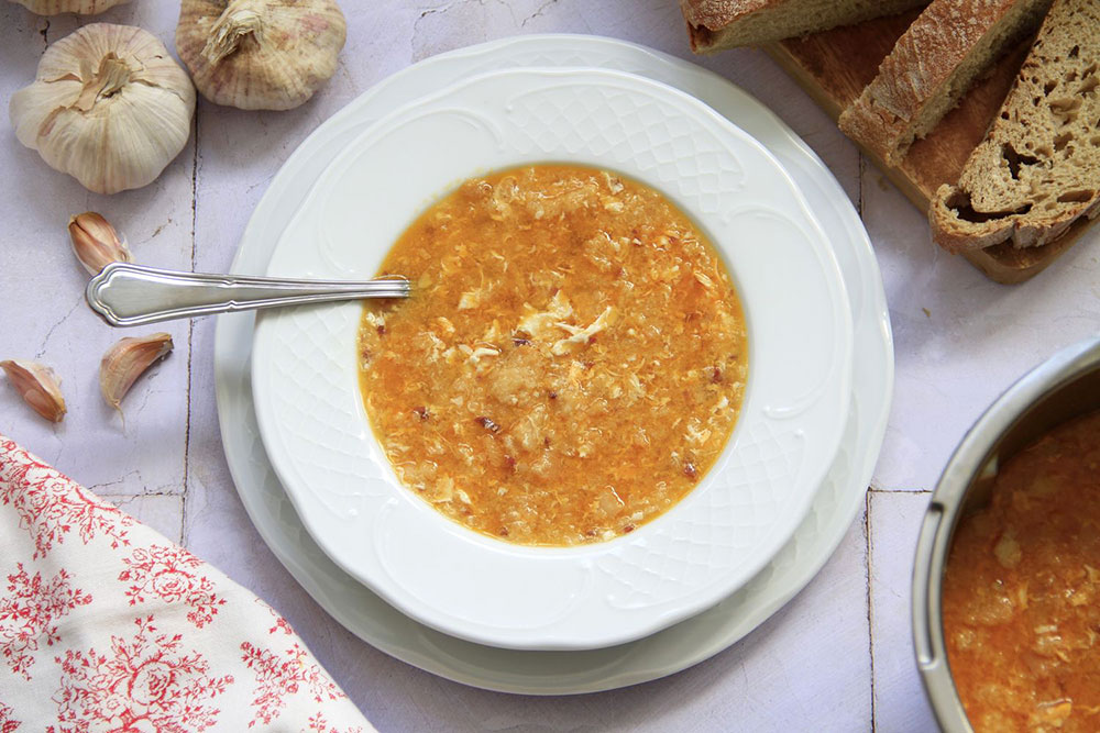 Sopa de ajo