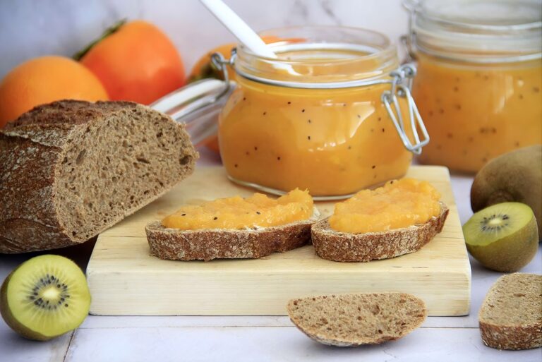 Mermelada de caqui, kiwi y naranja con jengibre