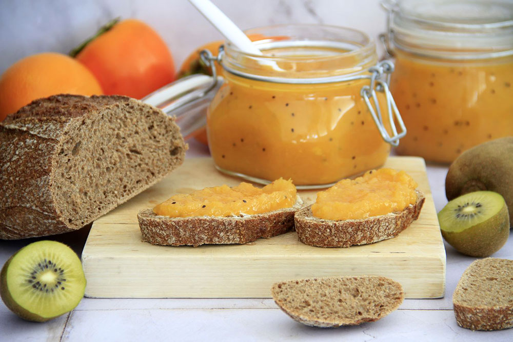 Mermelada de caqui, kiwi y naranja con jengibre