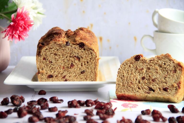Pan integral con arándanos rojos deshidratados 12 Pan integral con arándanos rojos deshidratados